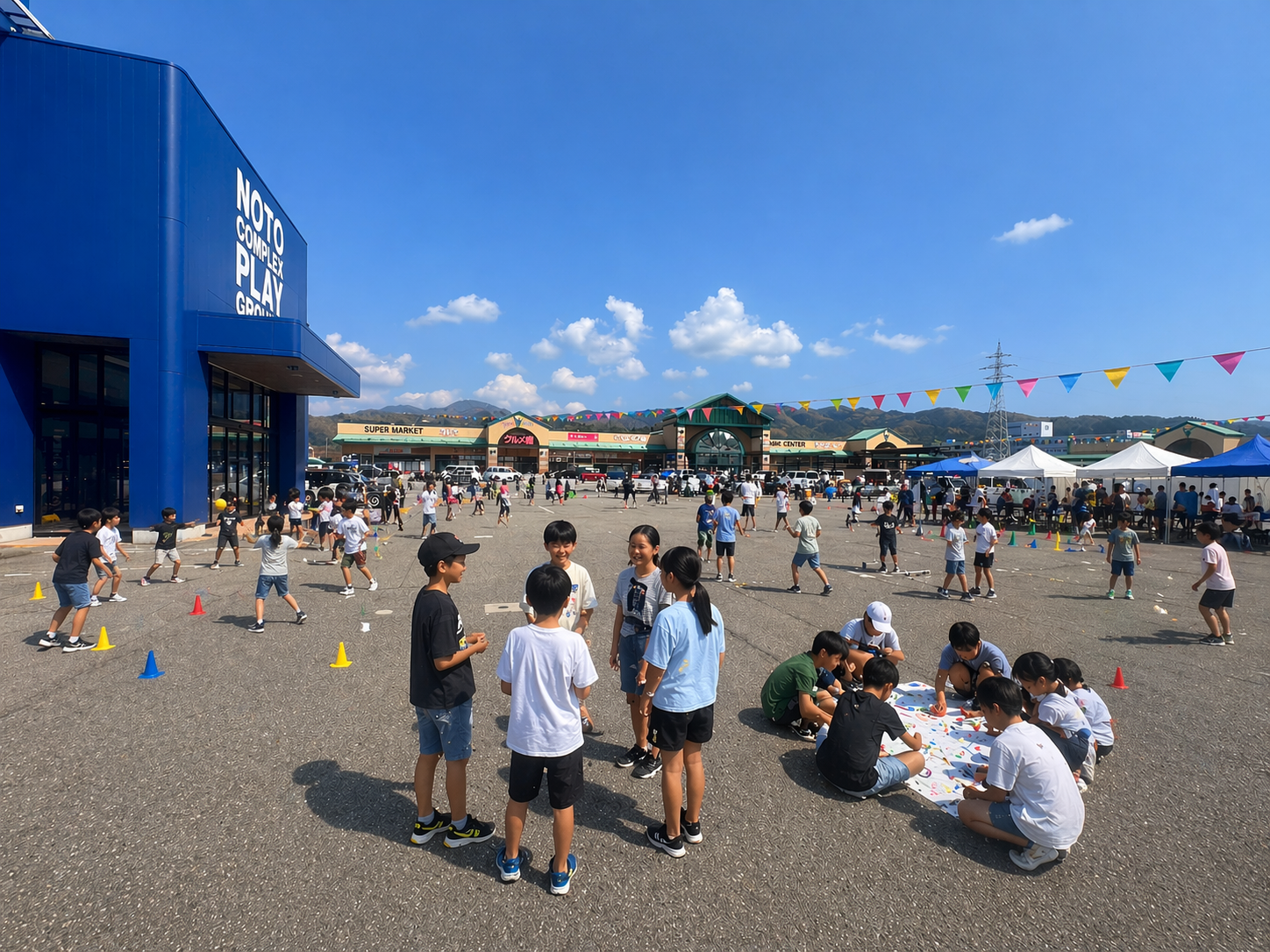 NOTO COMPLEX PLAY GROUNDで子どもたちが企画した縁日に挑戦する様子